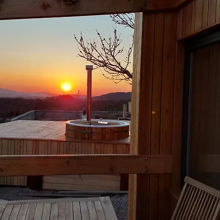Apartment Panorama Glamping Vipavska Dolina