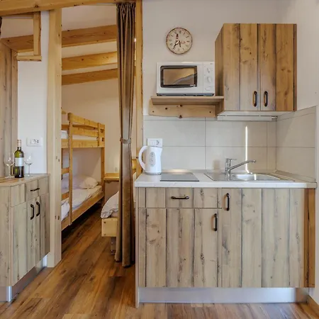 דירה Panorama Glamping Vipavska Dolina *